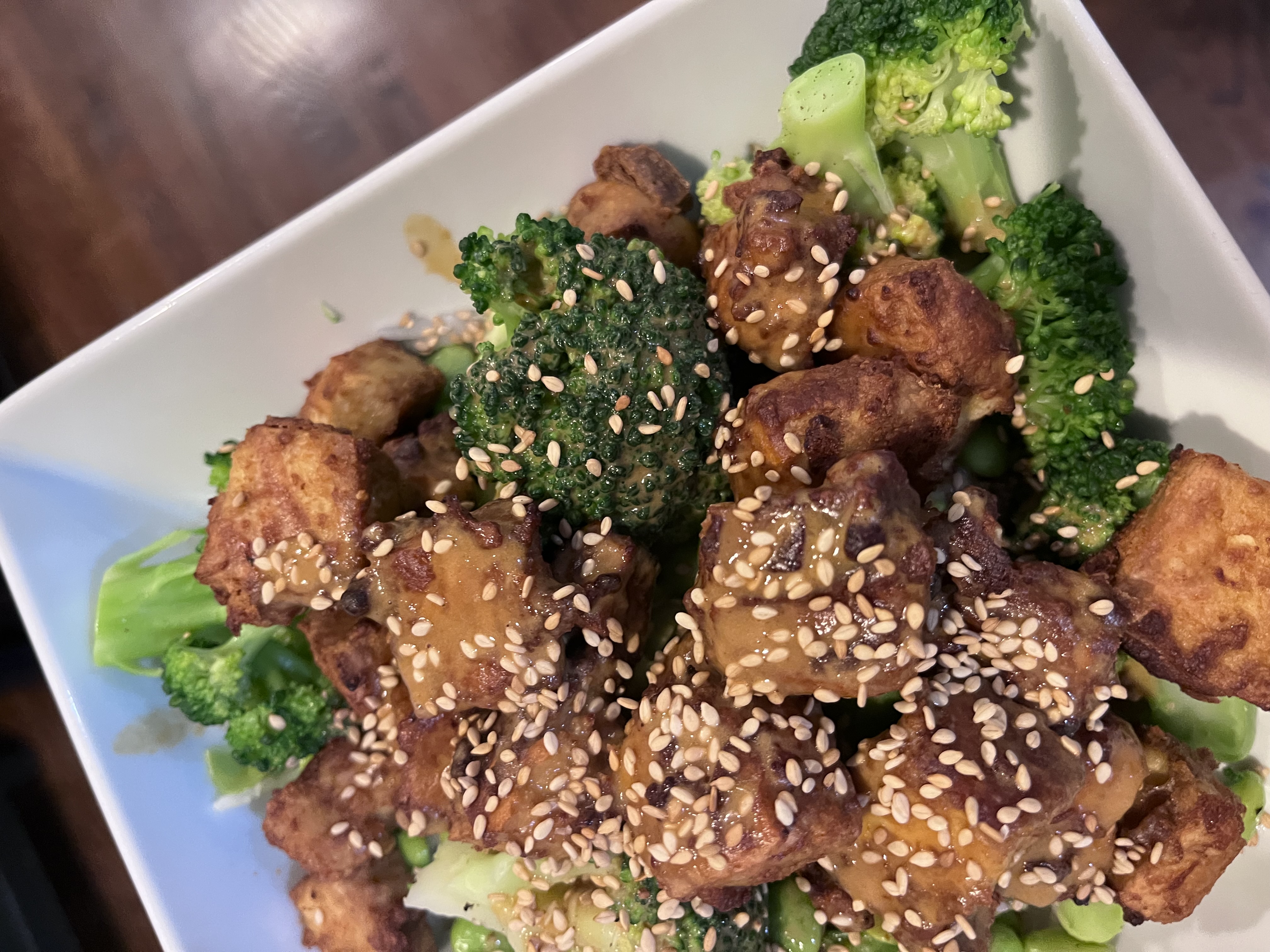 Crispy Air Fryer Tofu: Versatile Meal with Pantry Ingredients