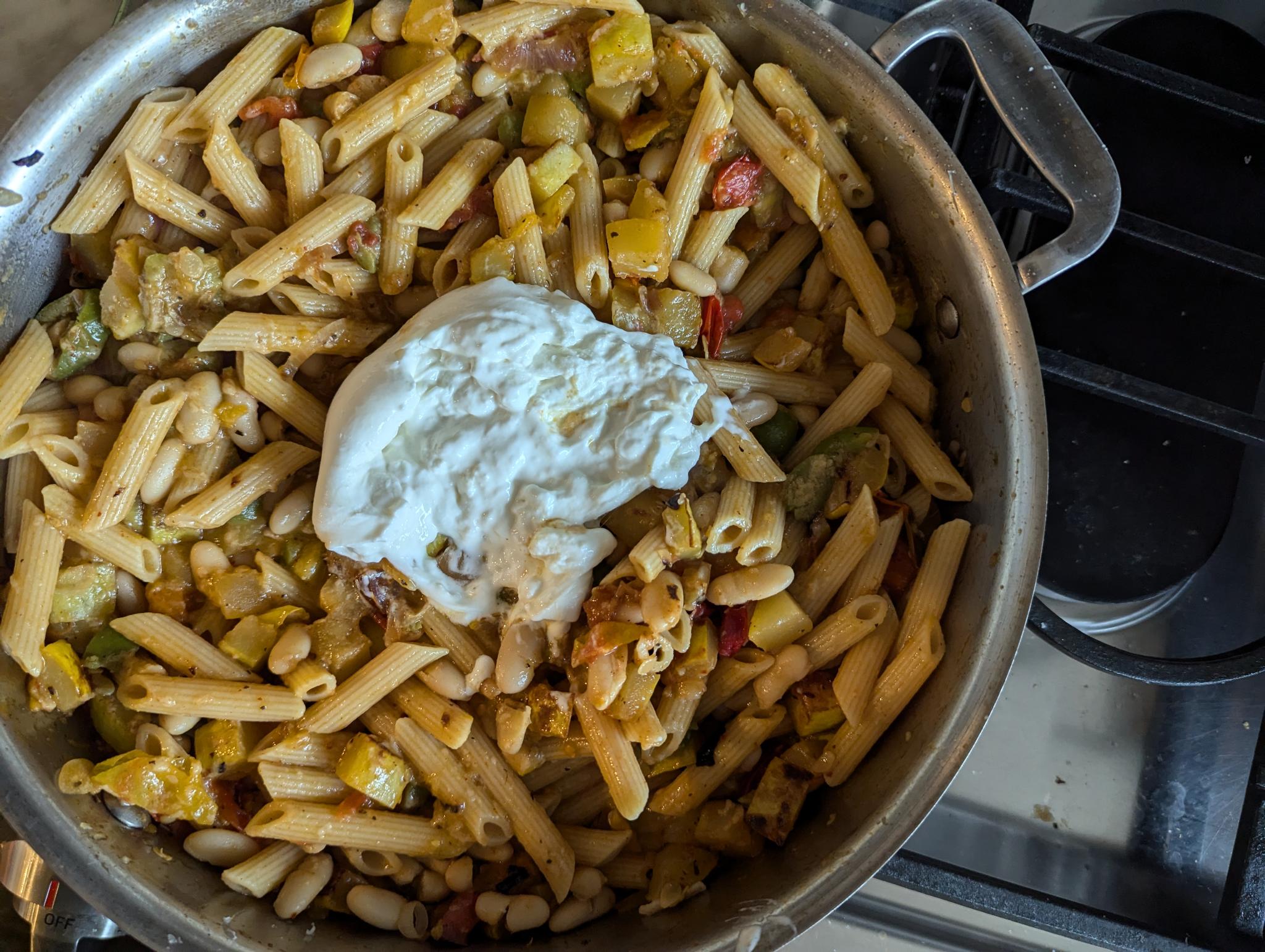 Savor the Flavors of Summer with this Vegetable and Bean Pasta